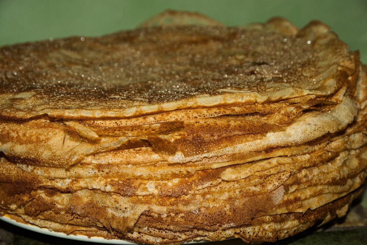Crêpes dorées préparées pour la Chandeleur